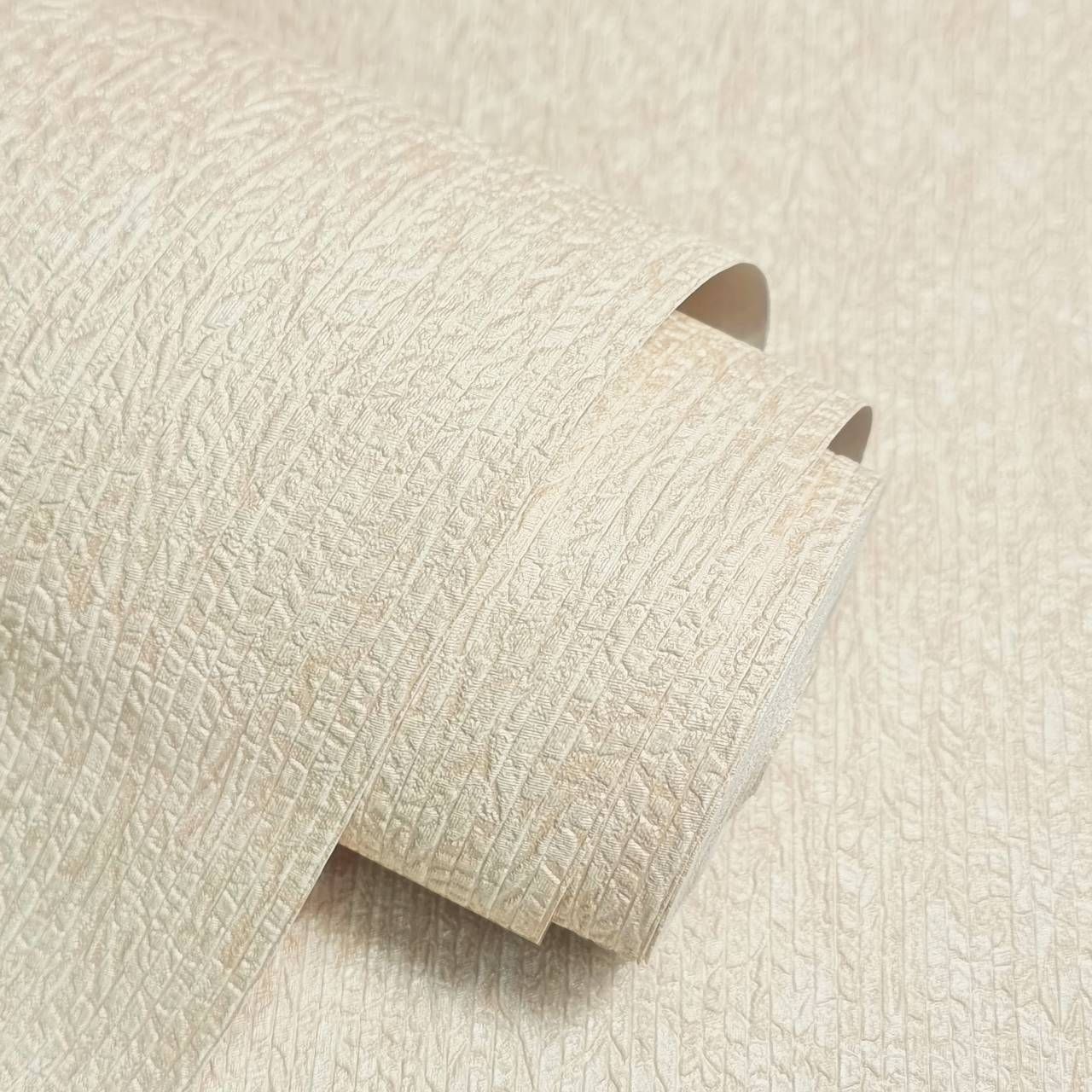 Gianni Plain Natural Textured Vinyl Wallpaper M95690
